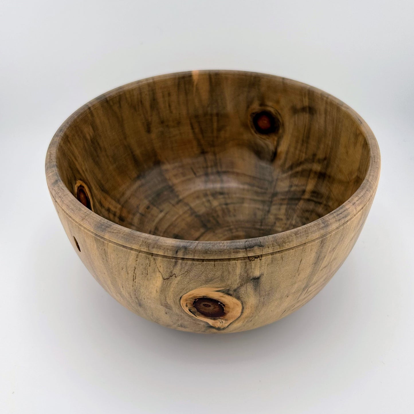 Handcrafted Norfolk Island Pine 7-inch Diameter Bowl