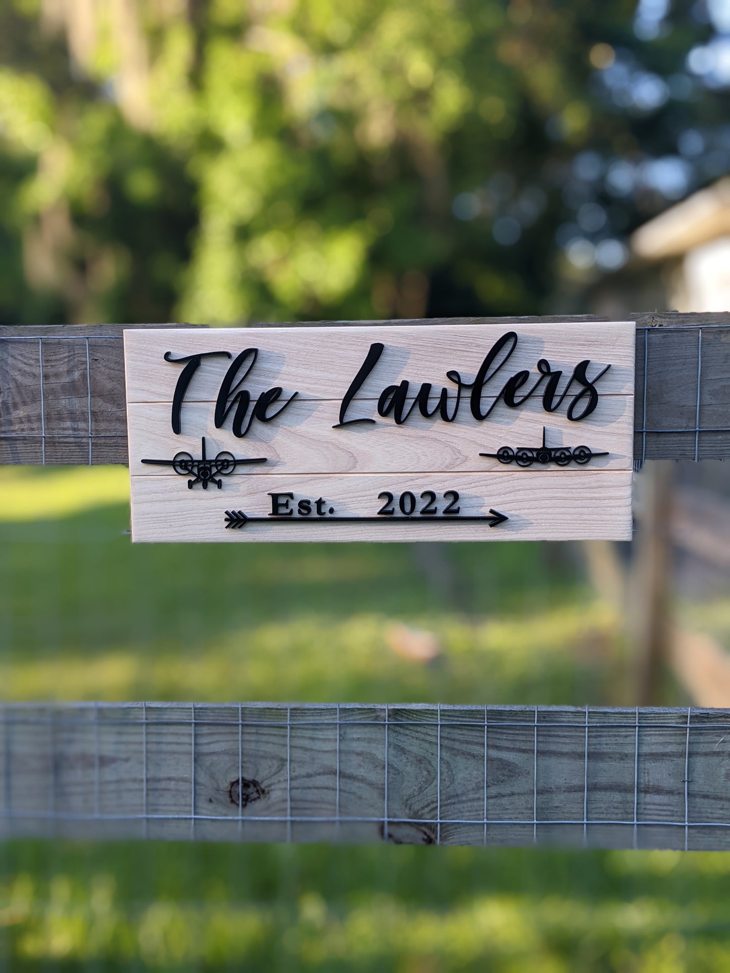 Custom Handcrafted 2D and 3D signs